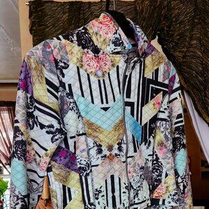 Funky full zipper, roses & abstract 23 x 20 100% poly
